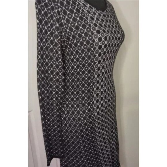 Cynthia Rowley Black & White Geometric Long Sleeve Knit Sweater Dress M‎ - Picture 2 of 11
